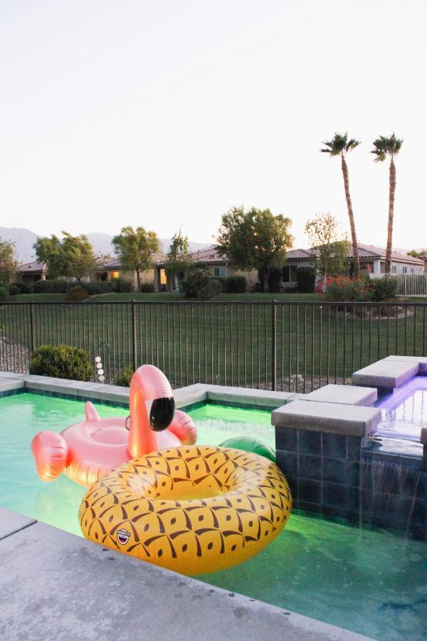 Entire Bungalow W/ Private Pool Near Palm Springs! Індіо Екстер'єр фото